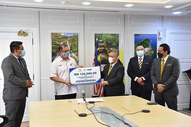 Perak State Government Provides PdPR Studios For Educators: 28 July 2021 