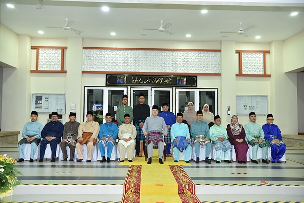 HRH Sultan Of Perak Breaks Fast, Officiates Al-Ikhwan Mosque: 30 March 2023