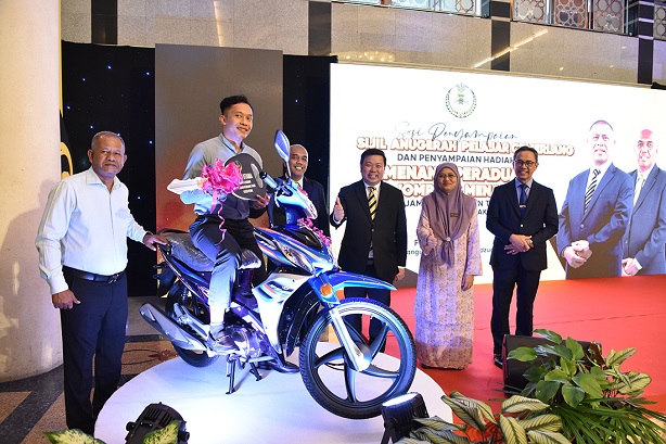 Perak Higher Education Loans Help Over 14,000 Students: 5 August 2024